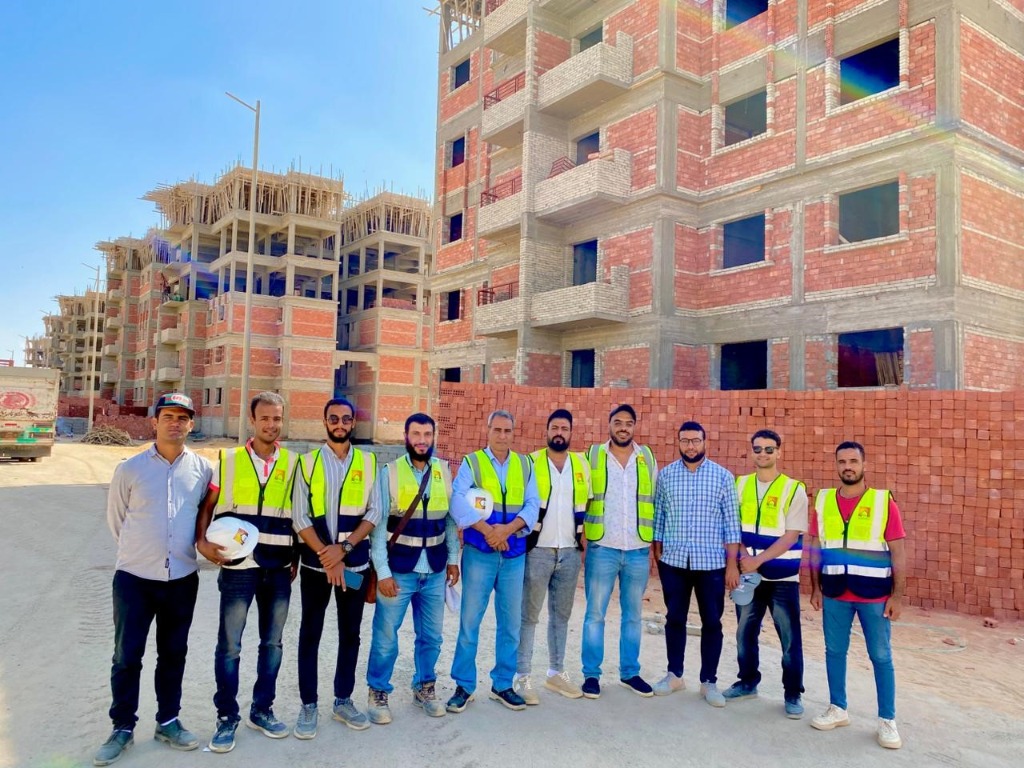 فريق الإشراف